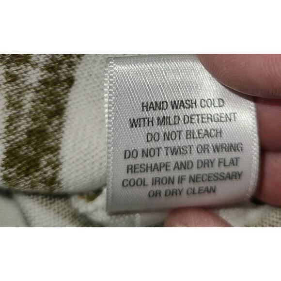 Garnet Hill‎ Oversized Silk Blend Women's Sweater Size Medium Preppy Relaxed - Picture 13 of 13